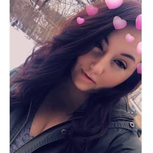 Meet your Posher, Michaela